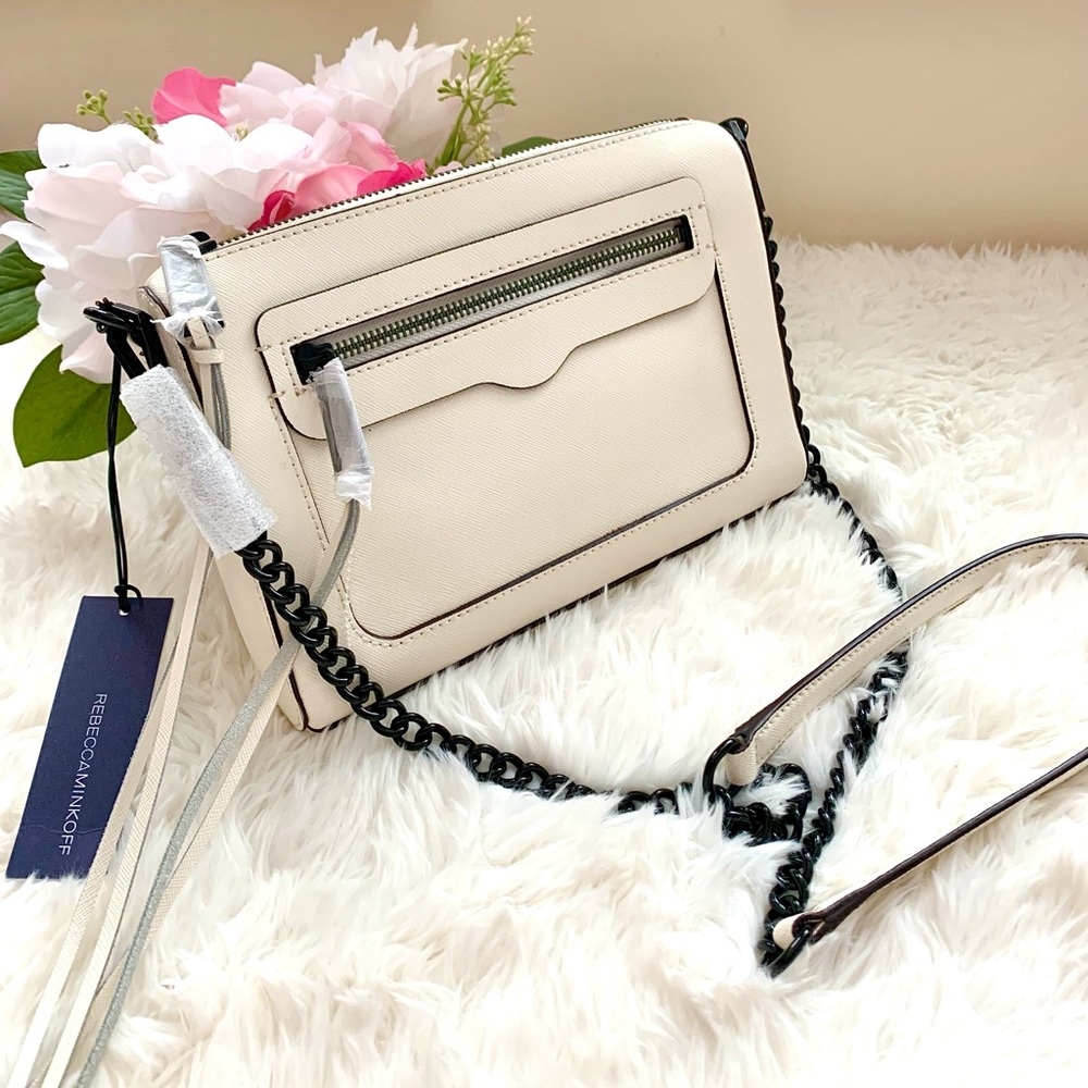 NWT Rebecca Minkoff Avery Crossbody in Antique White